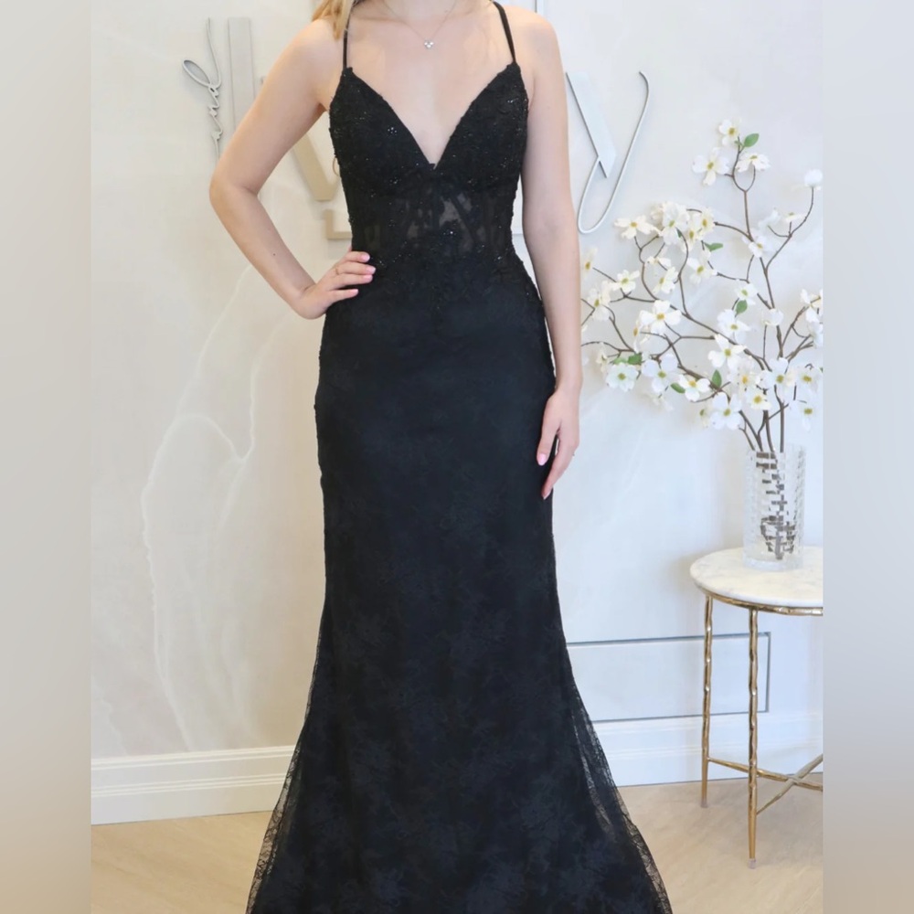 Black Lace Open-Back Prom Dress